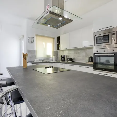 Fleur De Mai Penthouse With Large Terrace In Gzira * Ta Xbiex