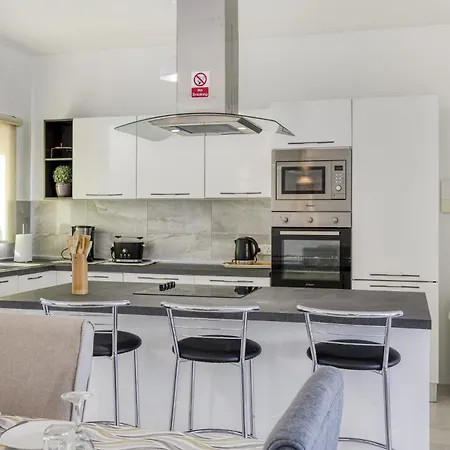 Fleur De Mai Penthouse With Large Terrace In Gzira * Ta Xbiex